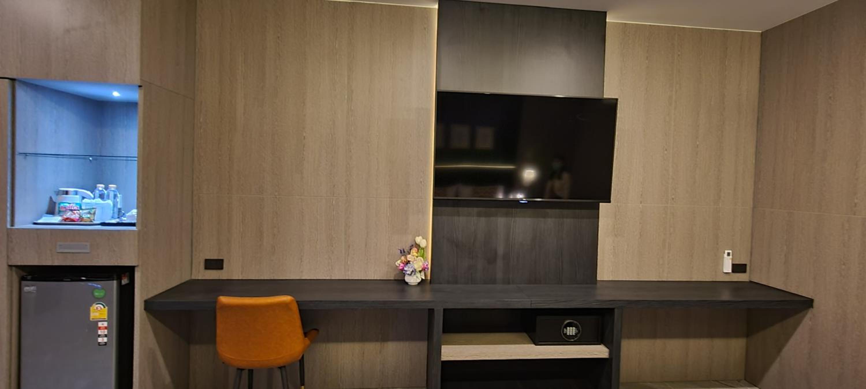 The Room Boutique Hotel 37/50