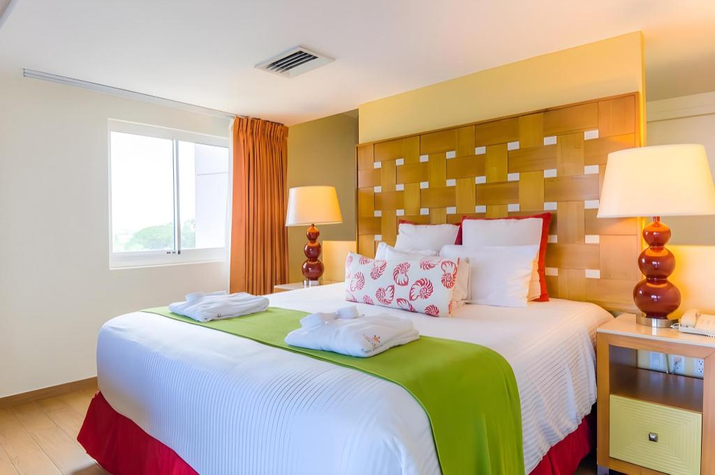 Honeymoon, Sun Club, Junior Suite, King Bed