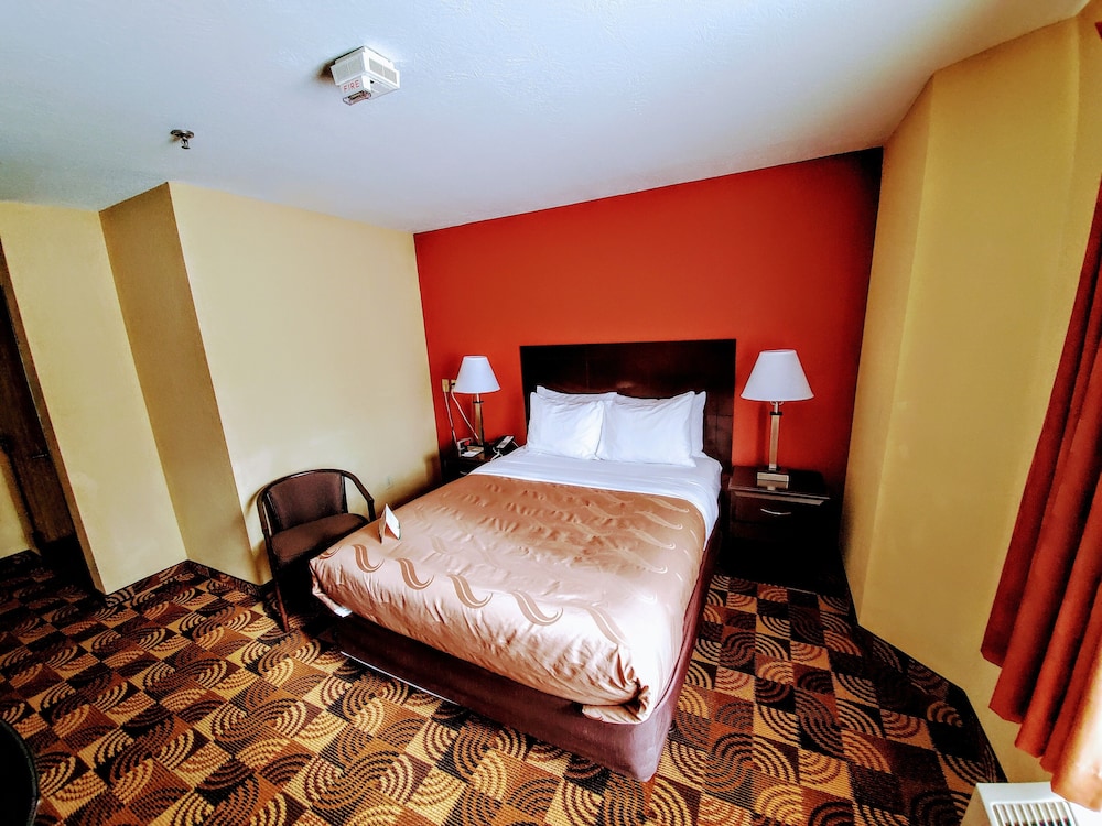 Quality Inn Brunswick Cleveland South 10/41