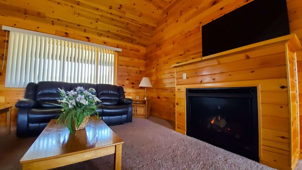 Jasper Ridge Inn Ishpeming 56/75