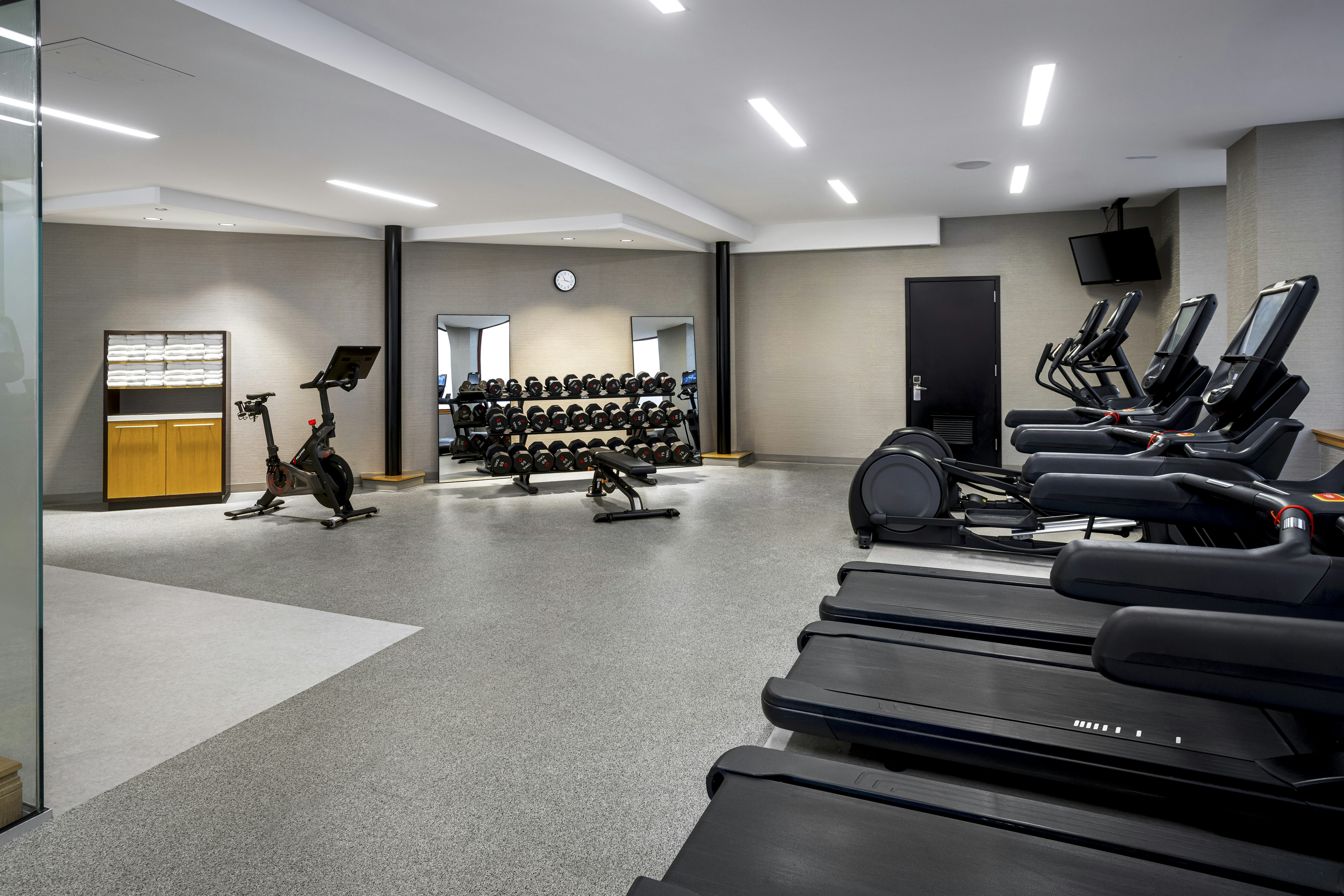 Doubletree By Hilton Hotel Philadelphia Center City 22/65
