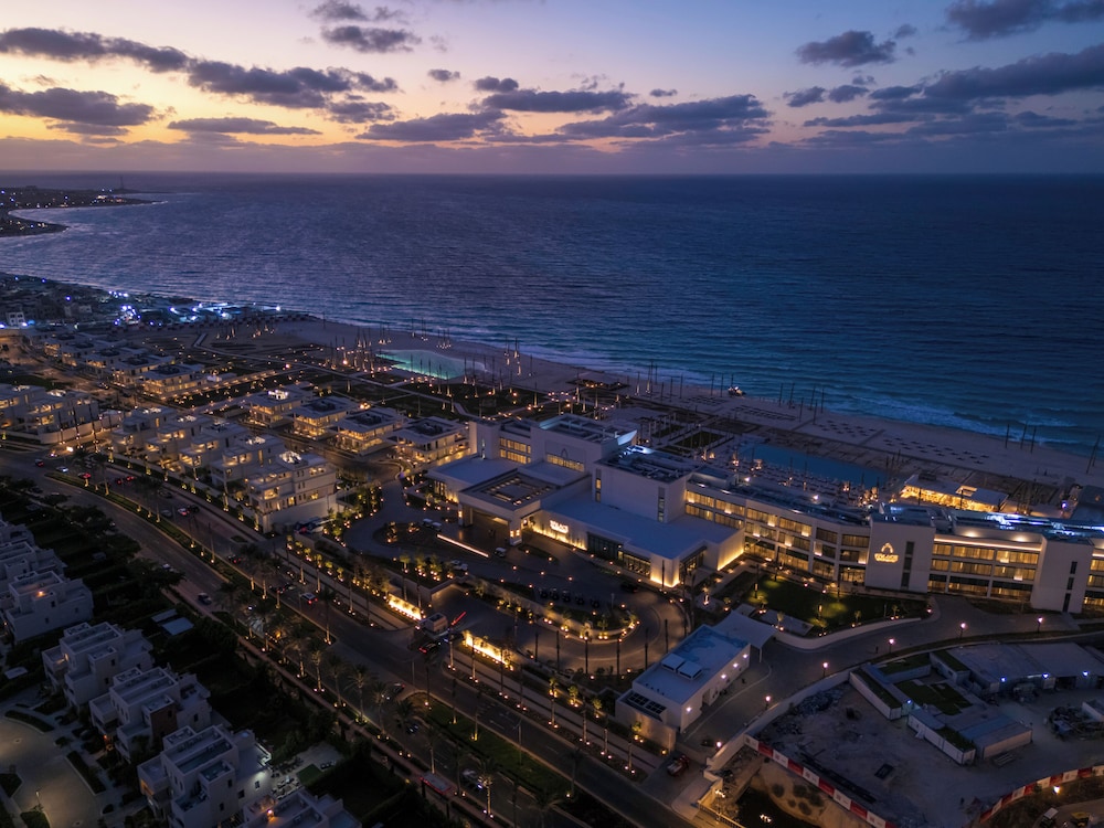 Palace Beach Resort 44/49