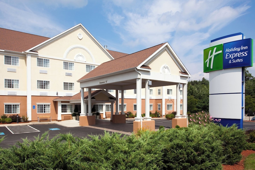 Holiday Inn Express Hotel And Suites Boston Marlboro 55/63
