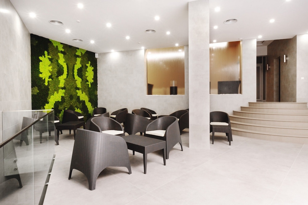 Roxen Hotel & Spa 25/30
