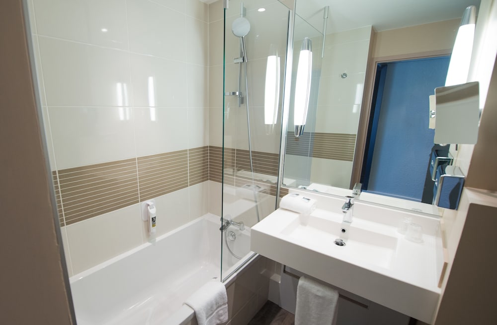 Mercure Beaune Centre 45/47