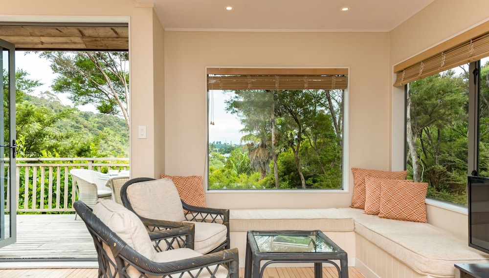 Bay of Islands Holiday Apartments 28/50