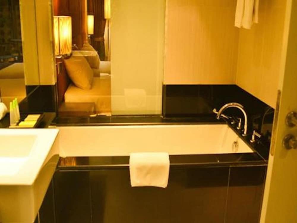 Citichic Sukhumvit 13 Bangkok by Compass Hospitality 50/58