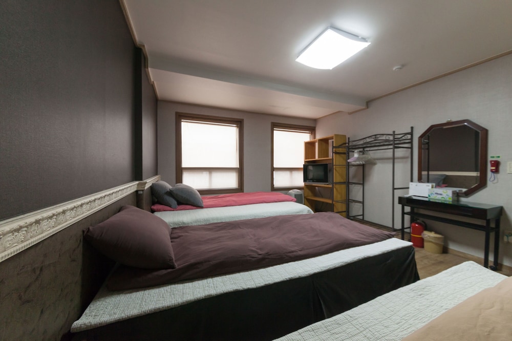 YEHADOYE Guest House 11/53