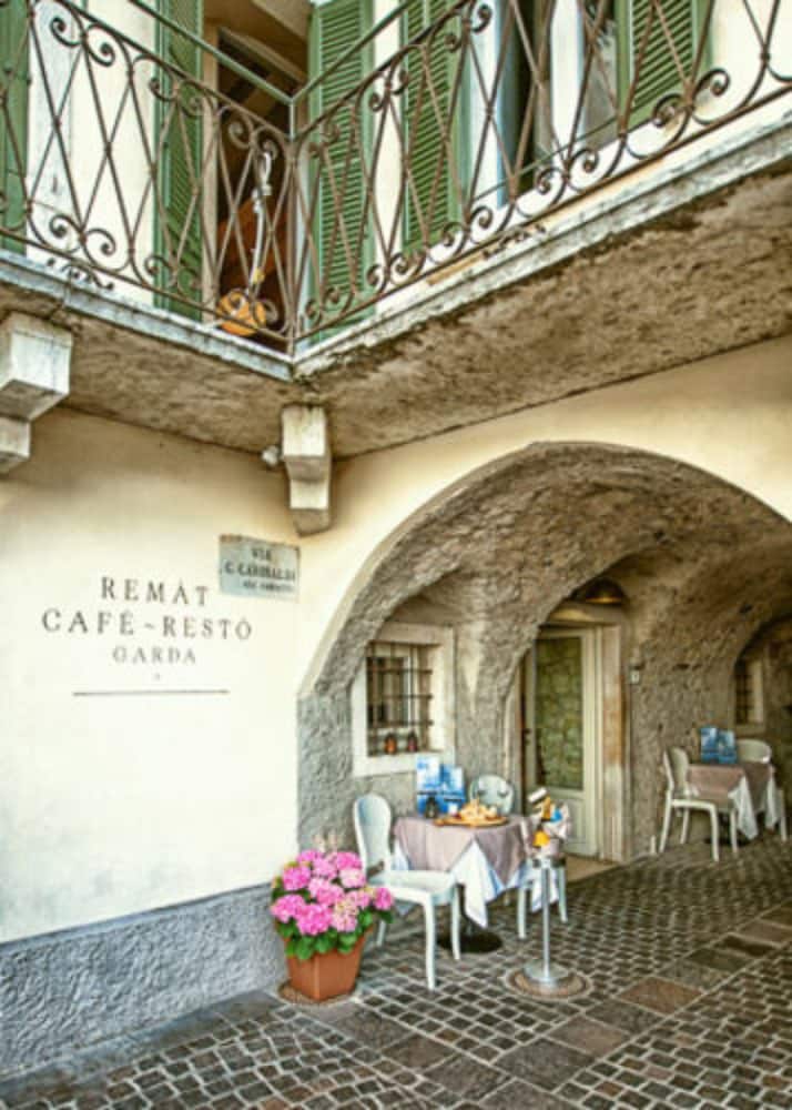 Hotel Remàt 4/43