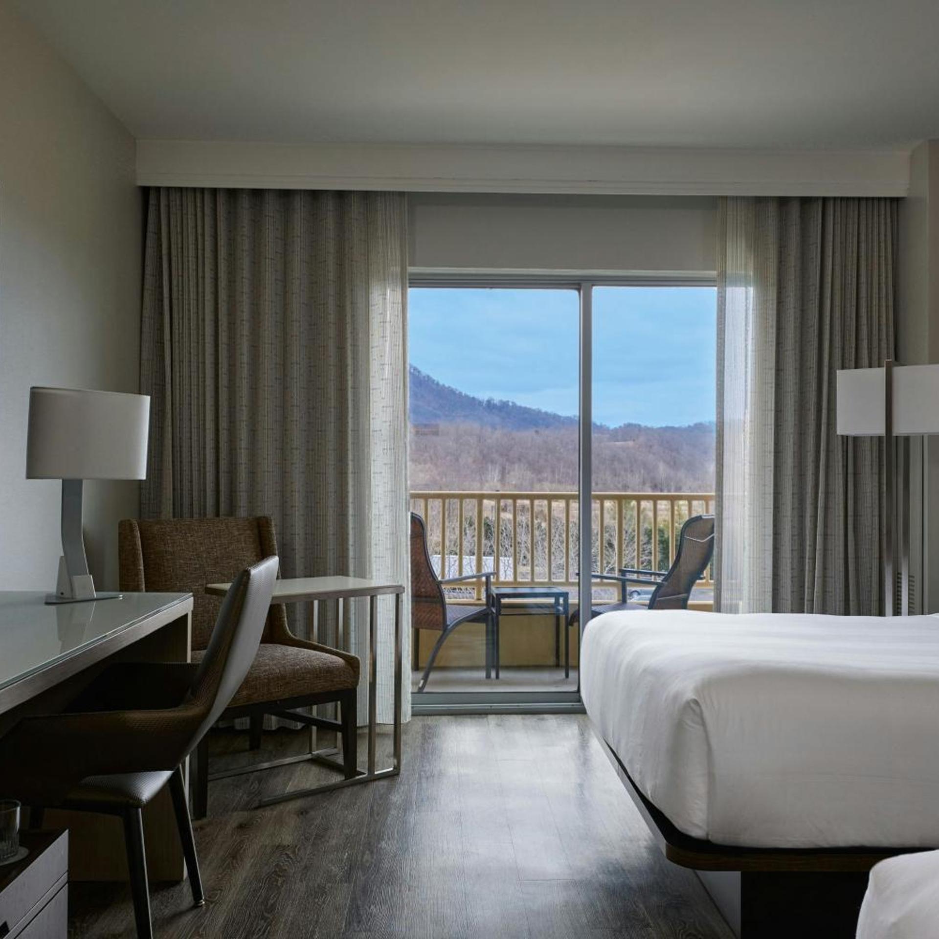 غرفة بشرفة، Marriott Meadowview Conference Resort Convention Center 8/15