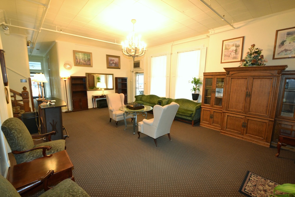 Perfect Stay Inn & Suites 42/49