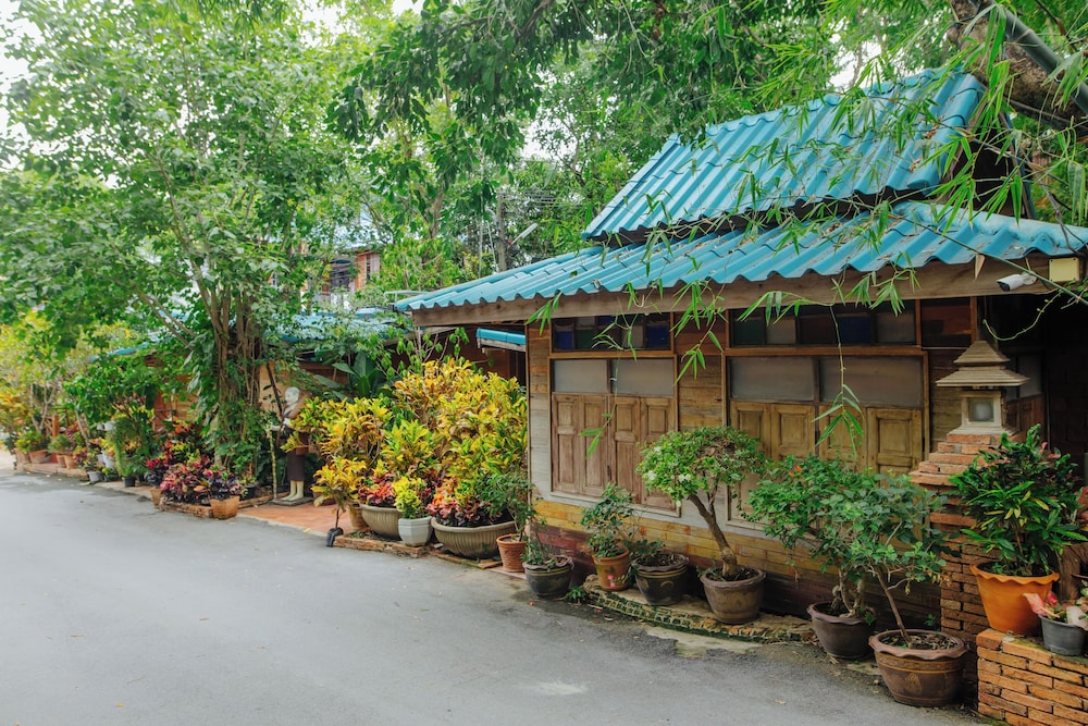 Klong Suan Plu Resort 5/50