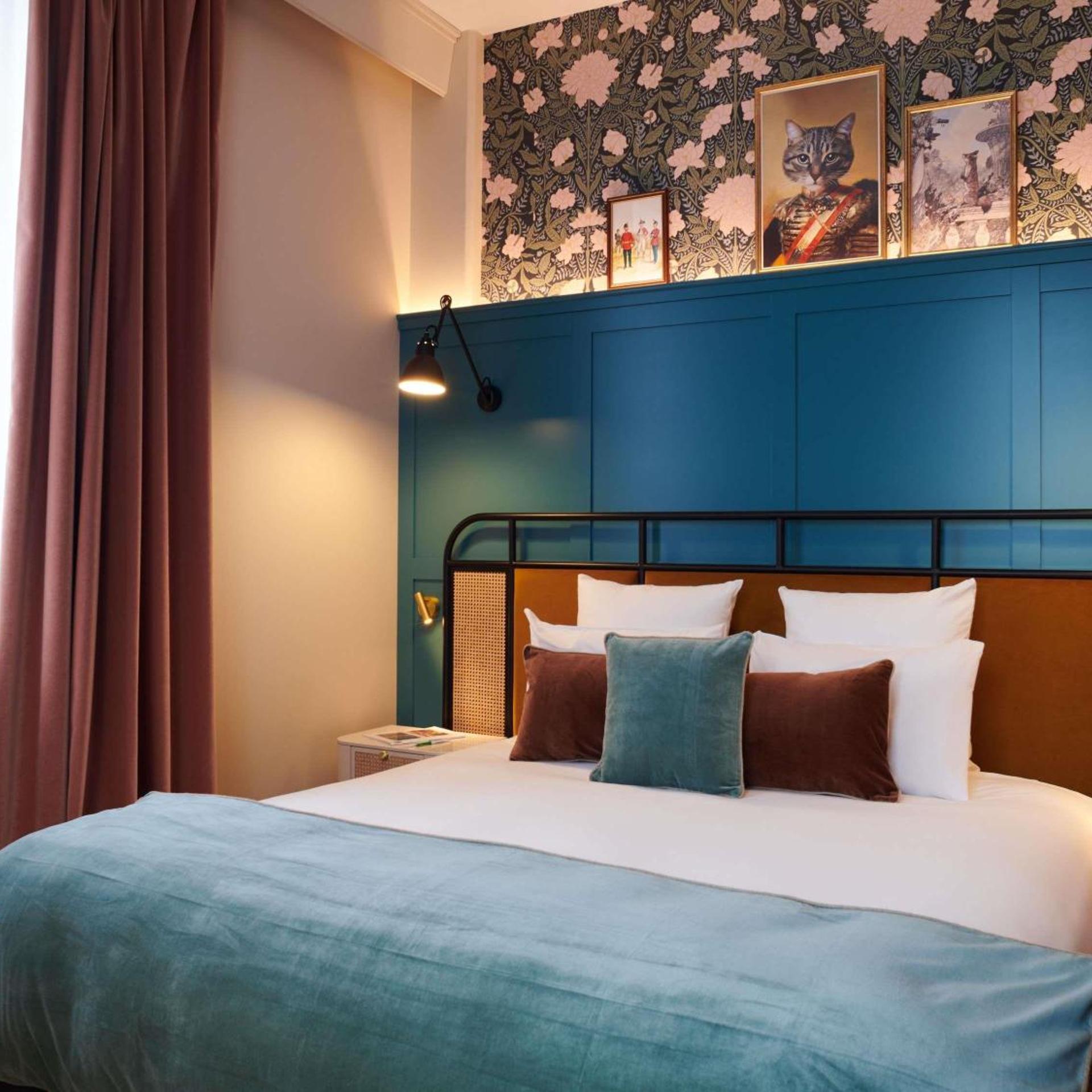 جناح جونيور بسرير مزدوج مع أريكة، Square Lodge Hotel La Roche sur Yon - Handwritten Collection 2/4
