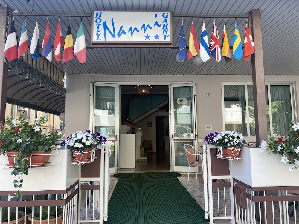 Hotel Nanni Garni 37/50