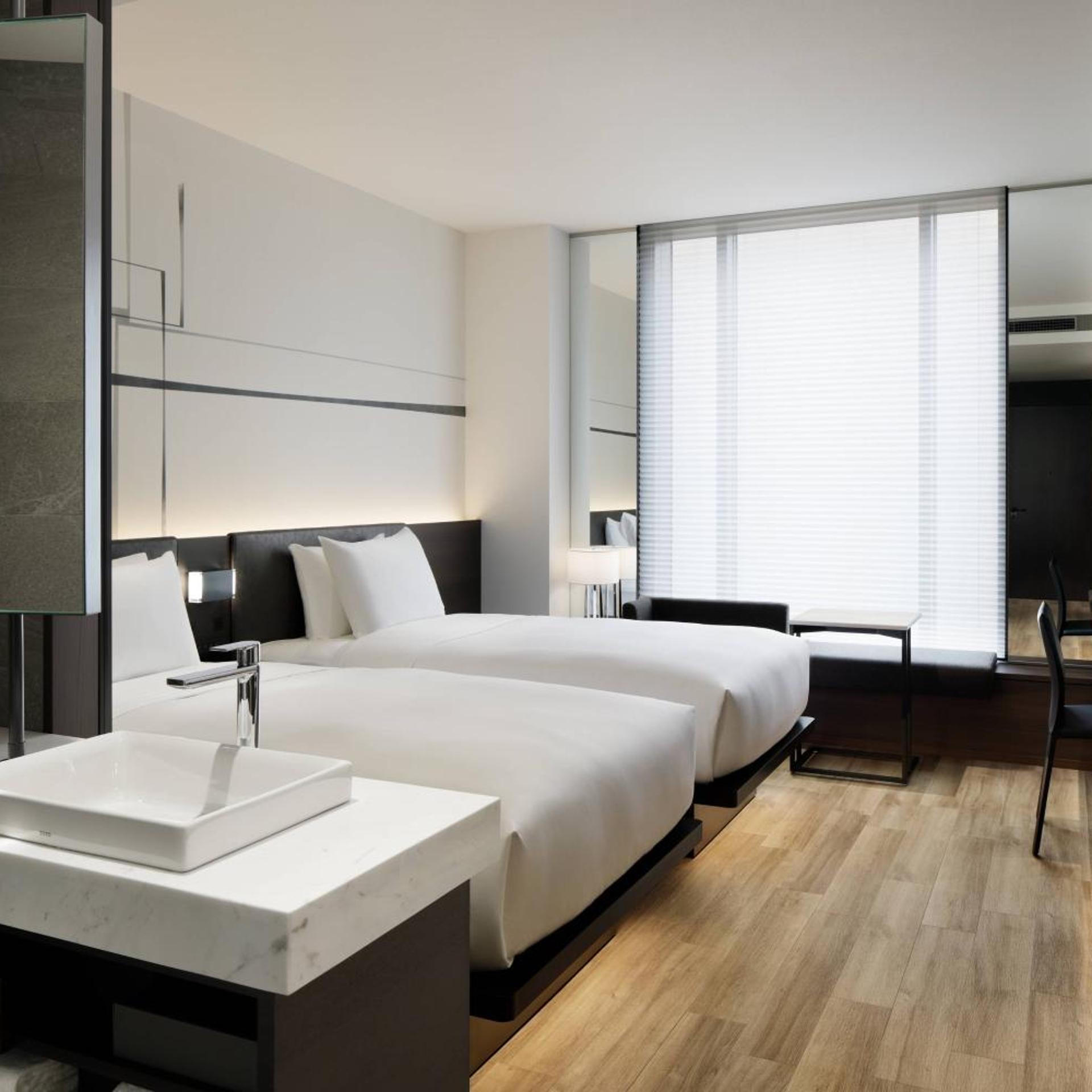 Prime, Superior, Twin Beds, Large, High Floor