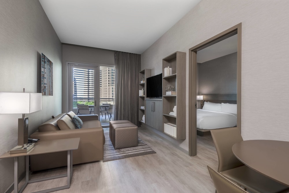 Ac Hotel By Marriott Charlotte City Center 36/61