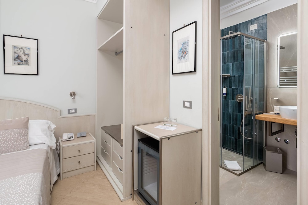 غرفة ثلاثية بسرير مزدوج وسرير فردي، Gardenia Sorrento Coast, Ascend Hotel Collection 10/10