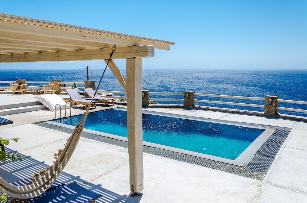 Eden View Suites & Villas 6/72