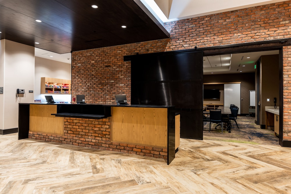 Lobby at Hyatt House Nashville Downtown / Convention Center, NASHVILLE - TN