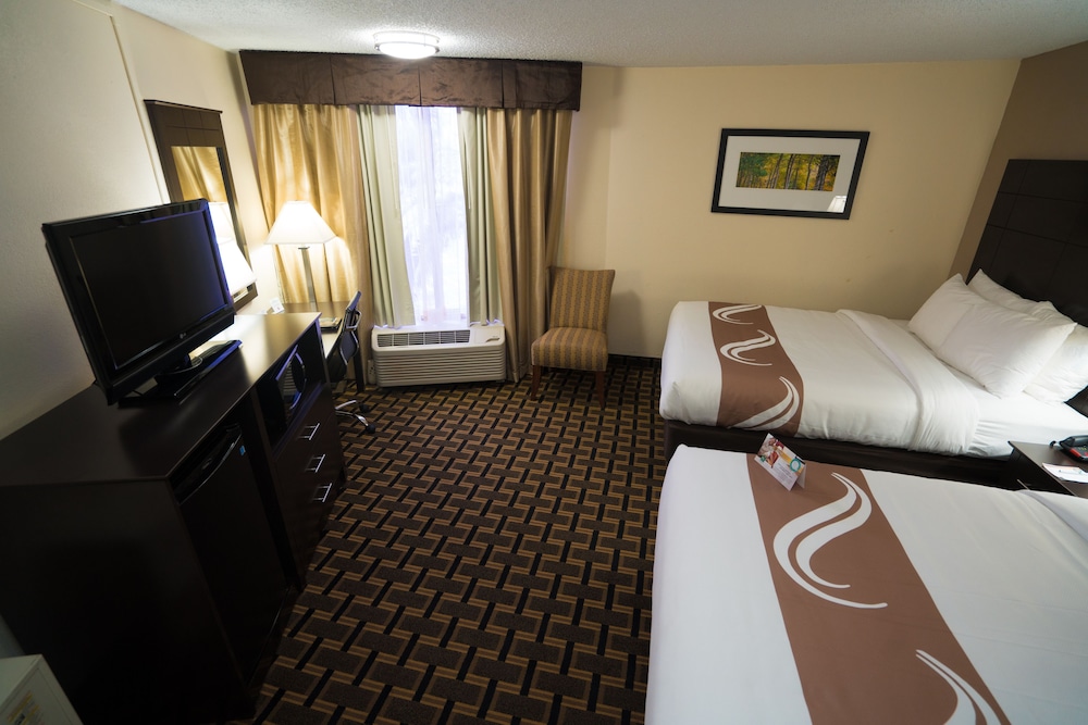 Quality Inn Pasadena - Houston East 23/63