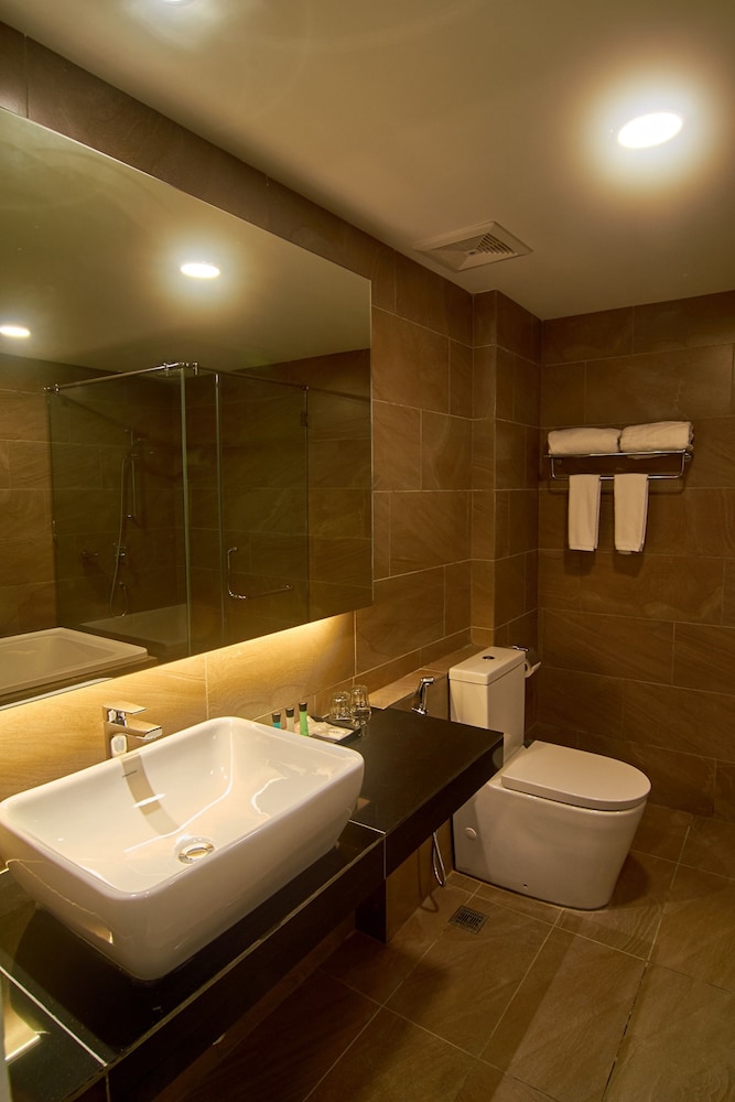 Amerin Hotel Johor Bahru 36/57