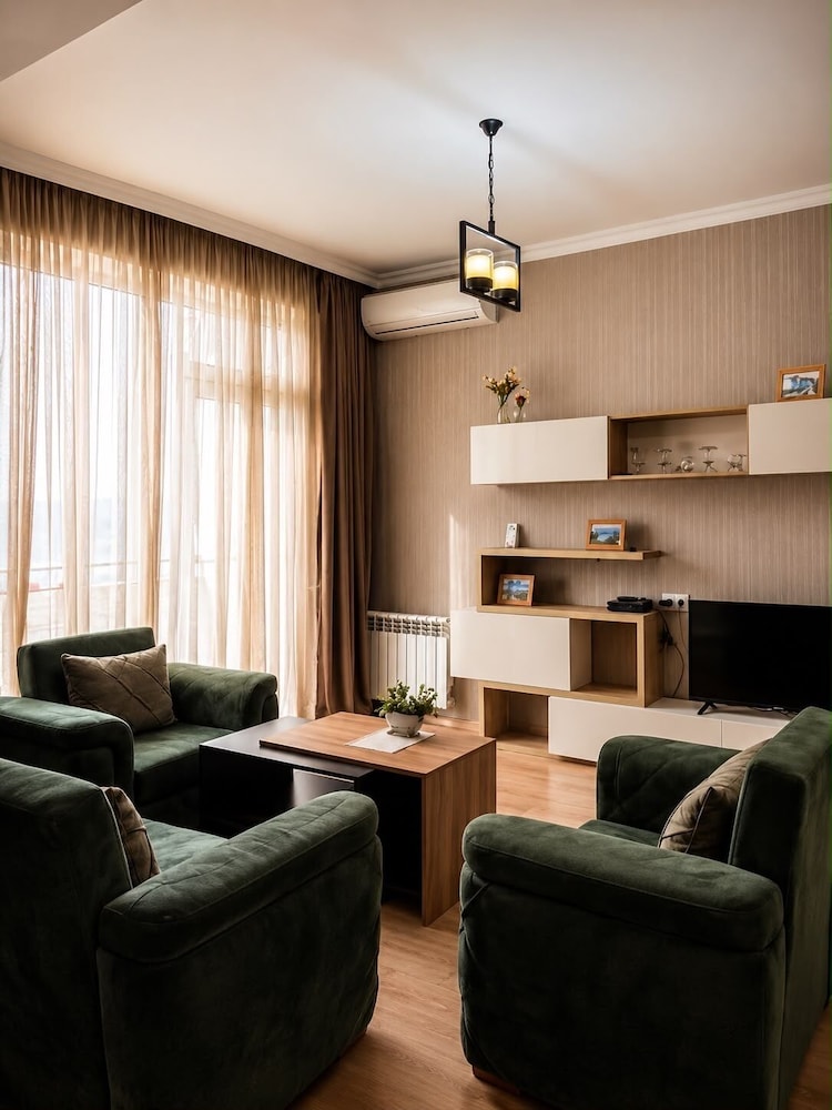 Vazi Aparthotel 24/49