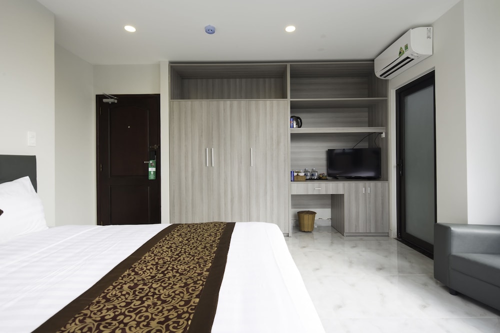 Green Star Hotel 32/64
