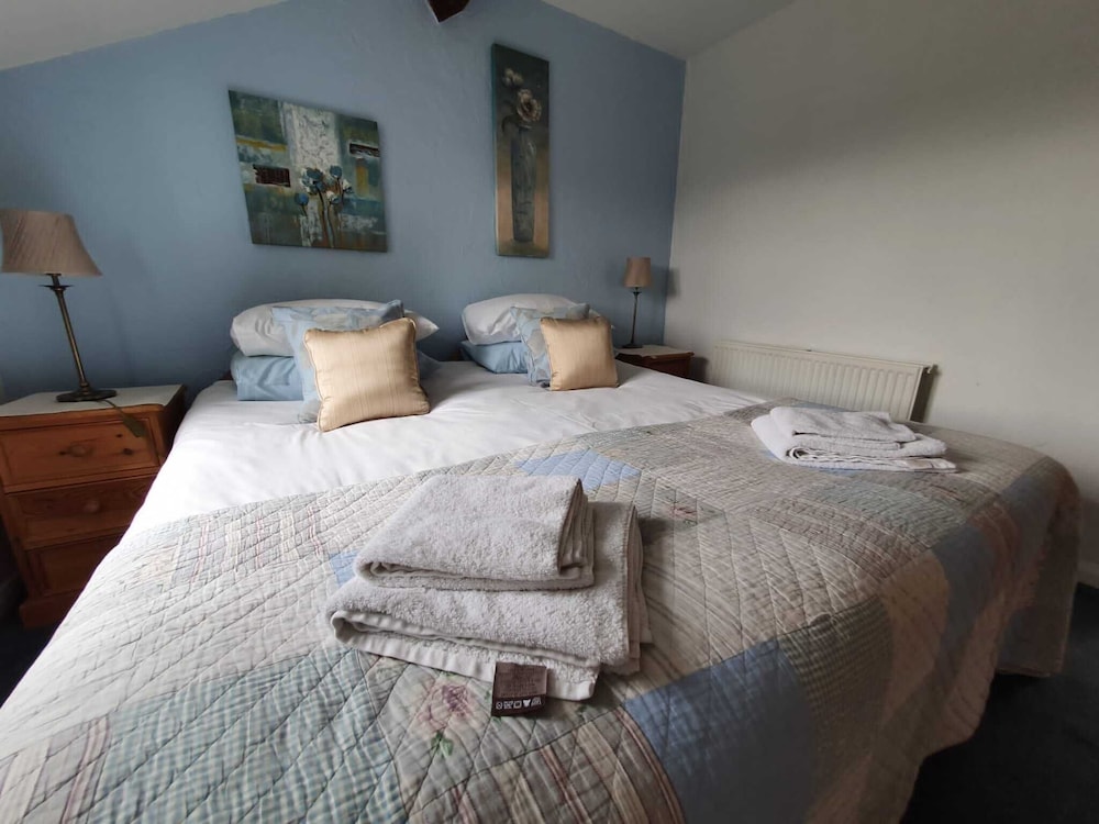Martin Lane Farm Holiday Cottages 20/50