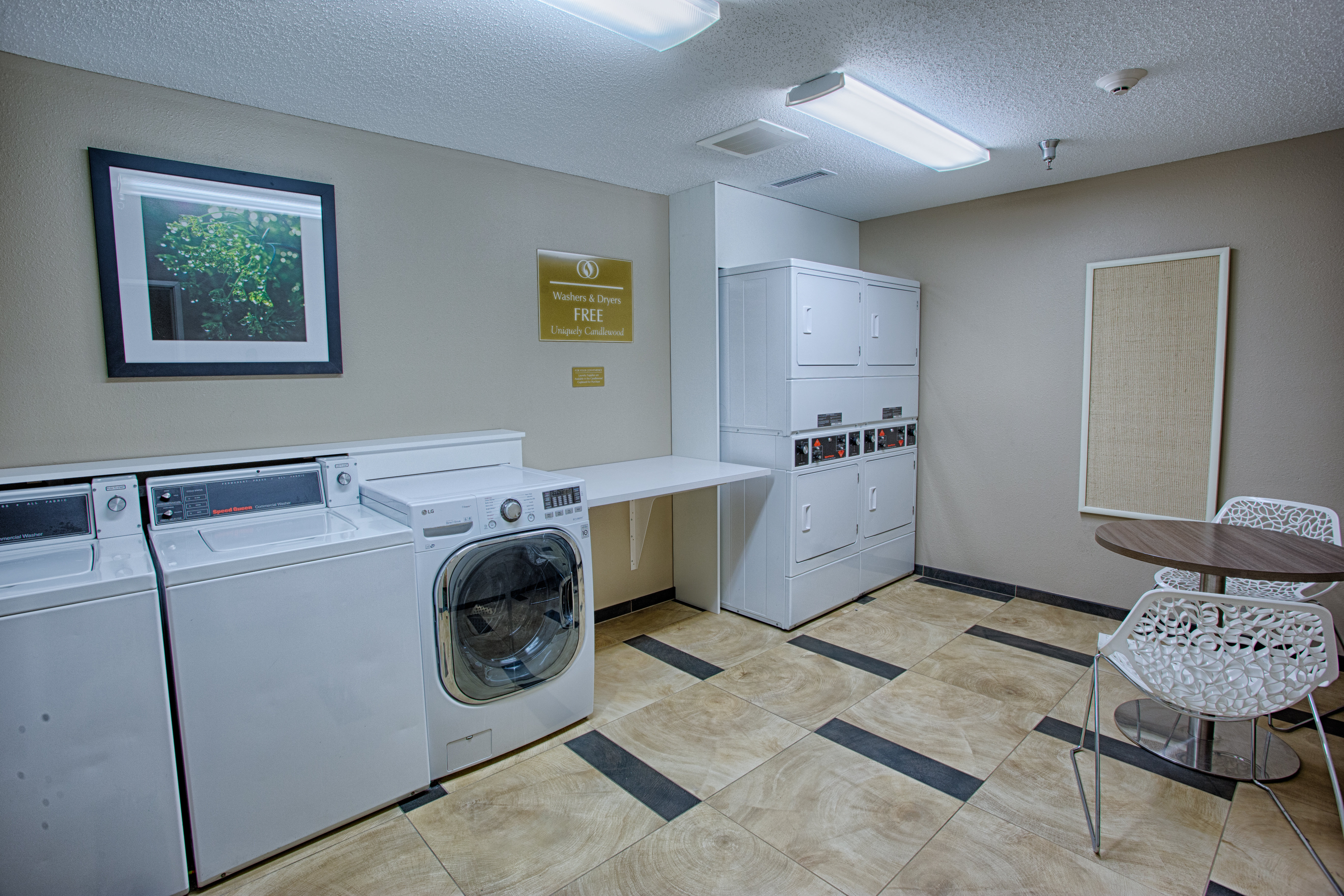Candlewood Suites Fargo N Dakota State University 30/56