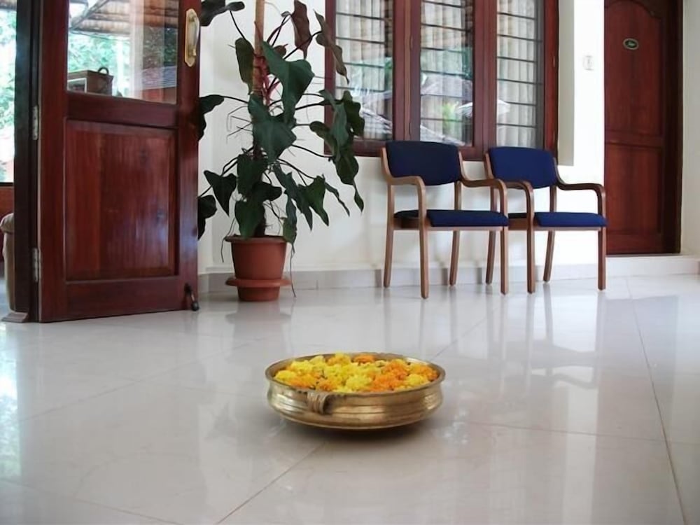 Deshadan Cliff And Beach Resort Varkala 10/50