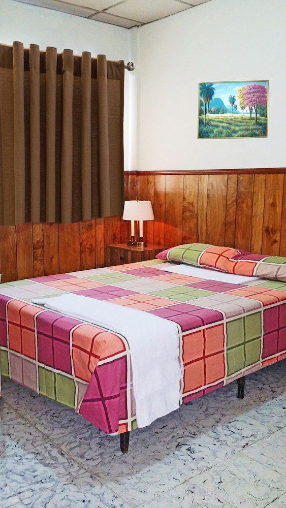 Hotel Manantiales El Salvador 26/52