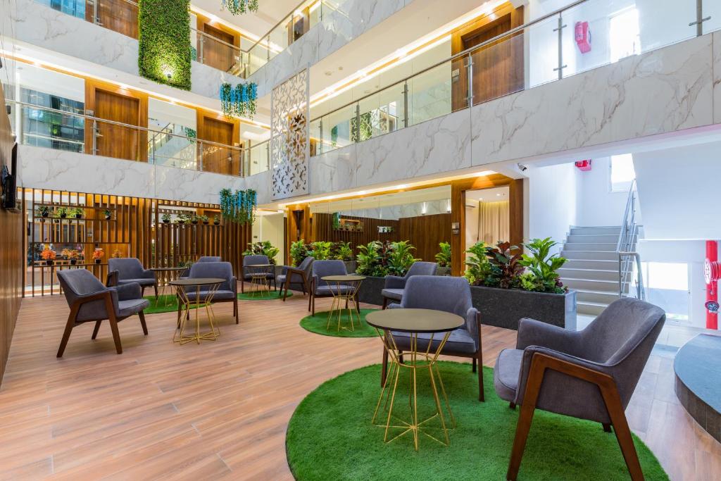 AR Suites Jewels Royale - Koregaon Park NX 19/31