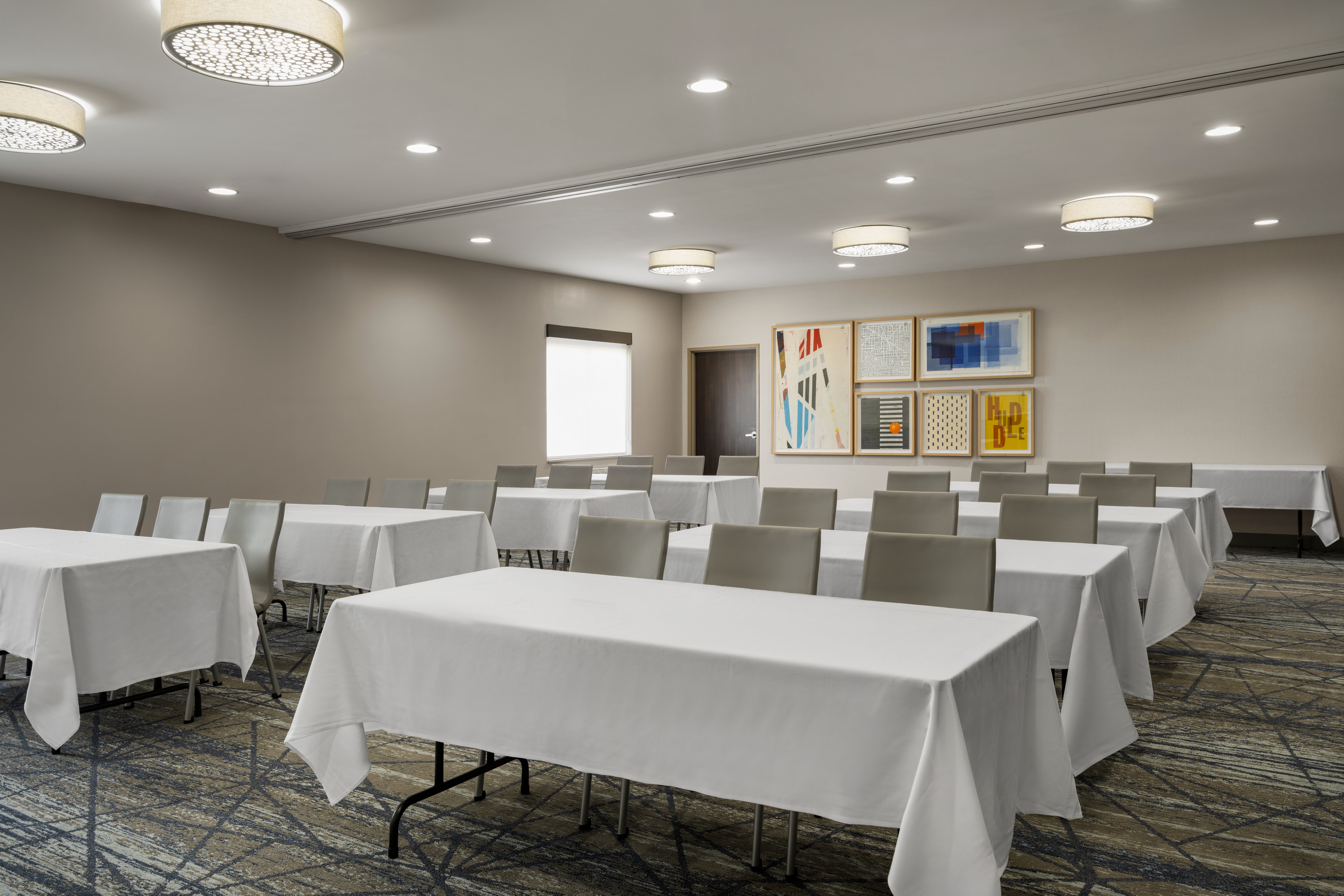 Holiday Inn Express Hotel And Suites Altoona Des Moines 67/75