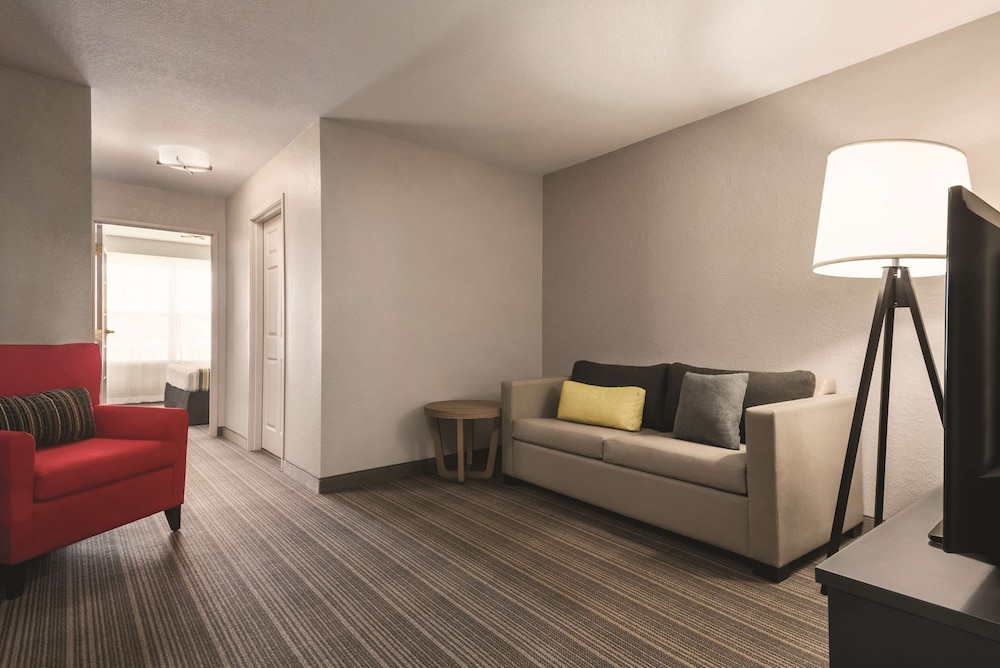 Country Inn Suites By Radisson Green Bay East Wi 40/55