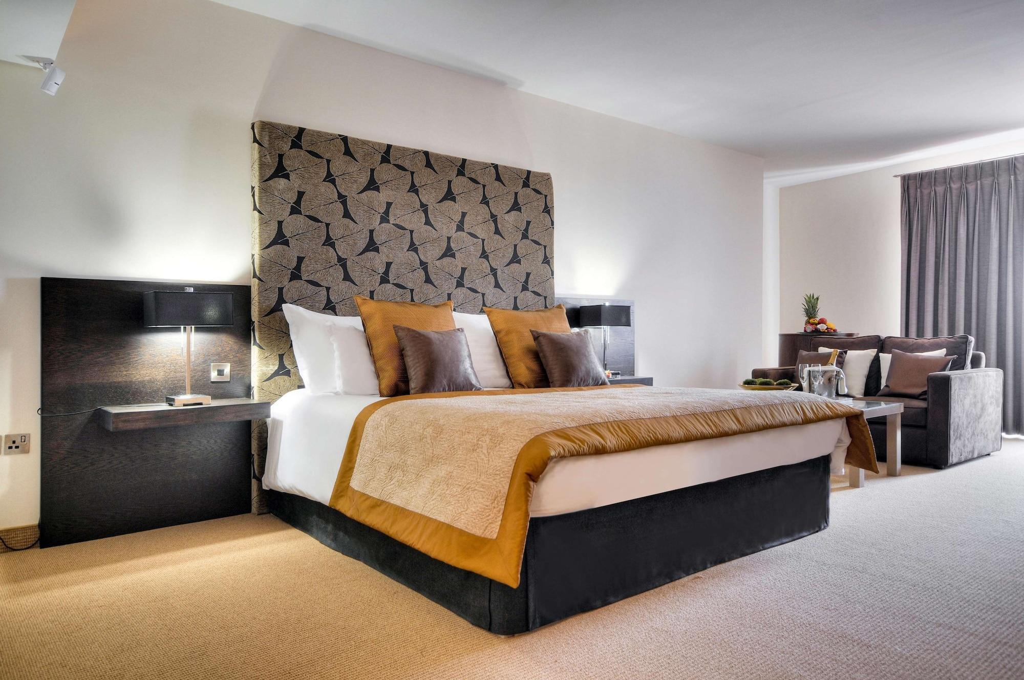 Design, Suite