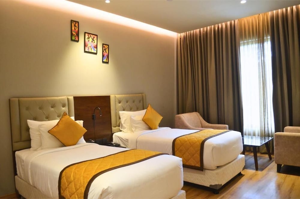 The Aurum Subrahmanya 17/50