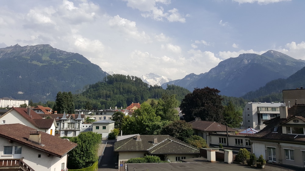 Hotel Bernerhof 63/69