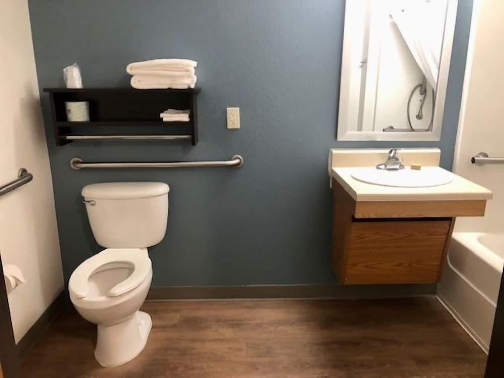 Extended Stay America Select Suites Panama City Callaway 42/47