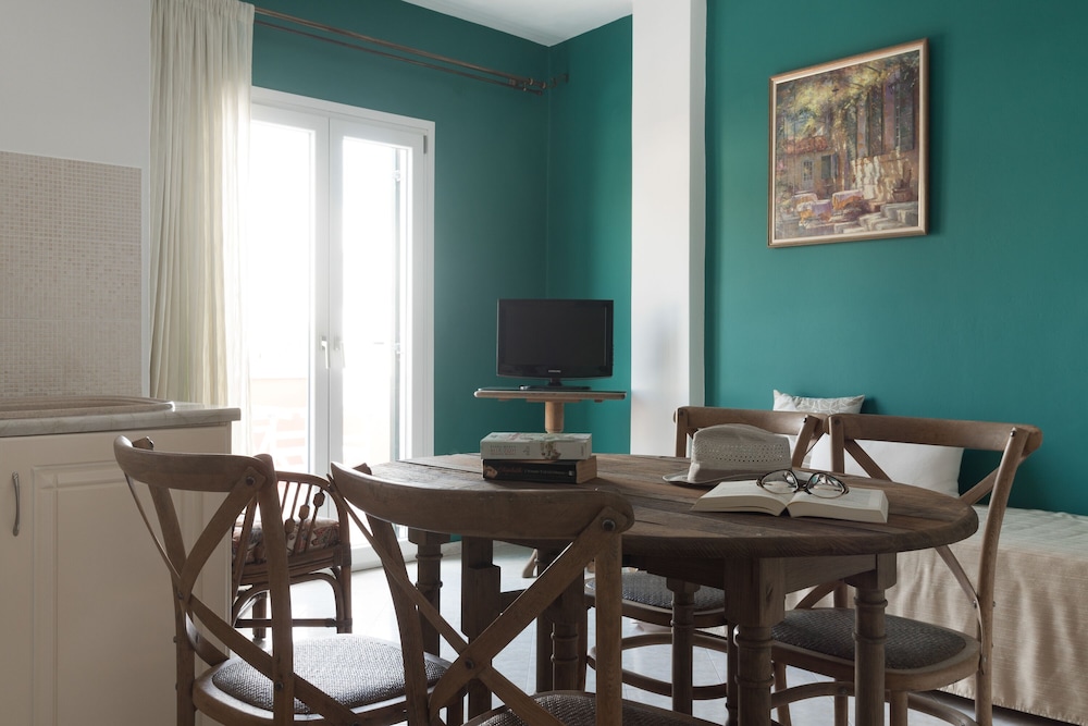 Tinos Resort Hotel 43/50