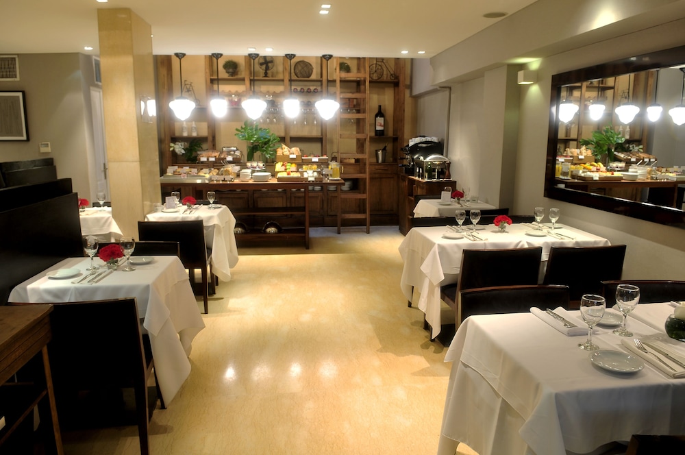 Casasur Recoleta Hotel 56/70