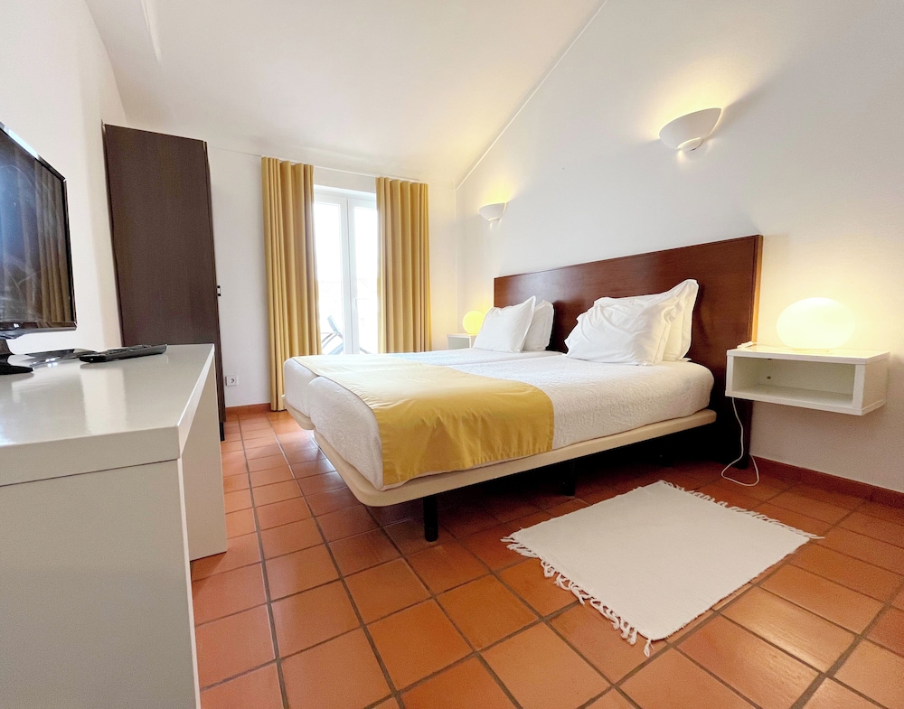 Castilho Guesthouse - Adults Only 15/39