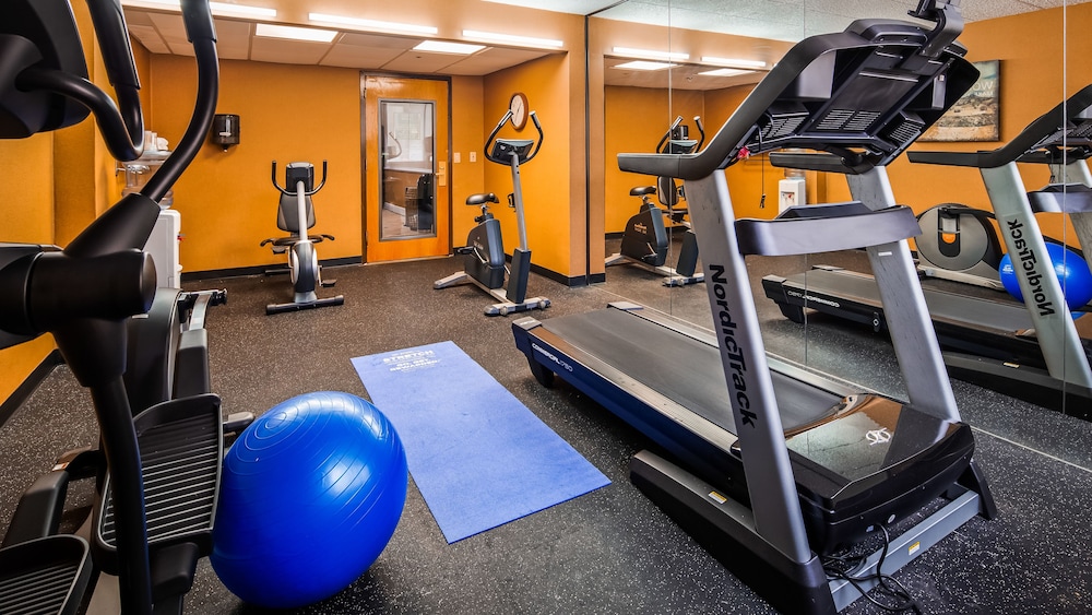 Best Western Hazlet Inn 16/27