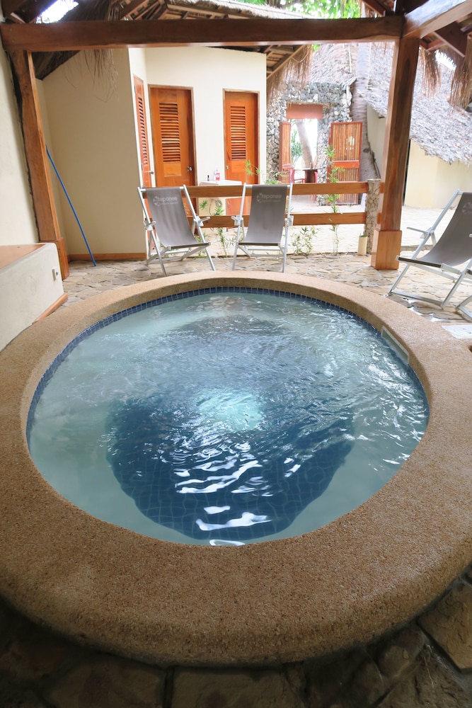 Tepanee Beach Resort 8/63