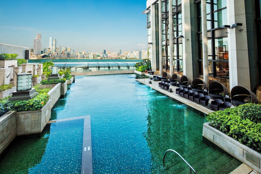 Harbour Grand Hong Kong Hotel 65/68