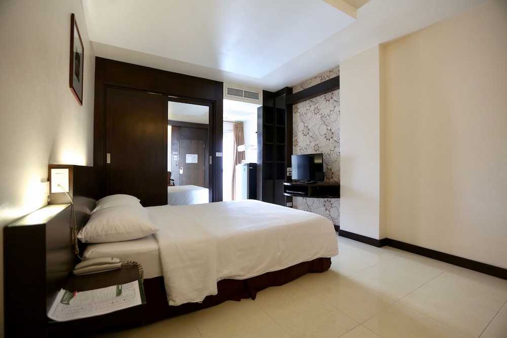 Synsiri Ladprao 130 Bangkok 20/35