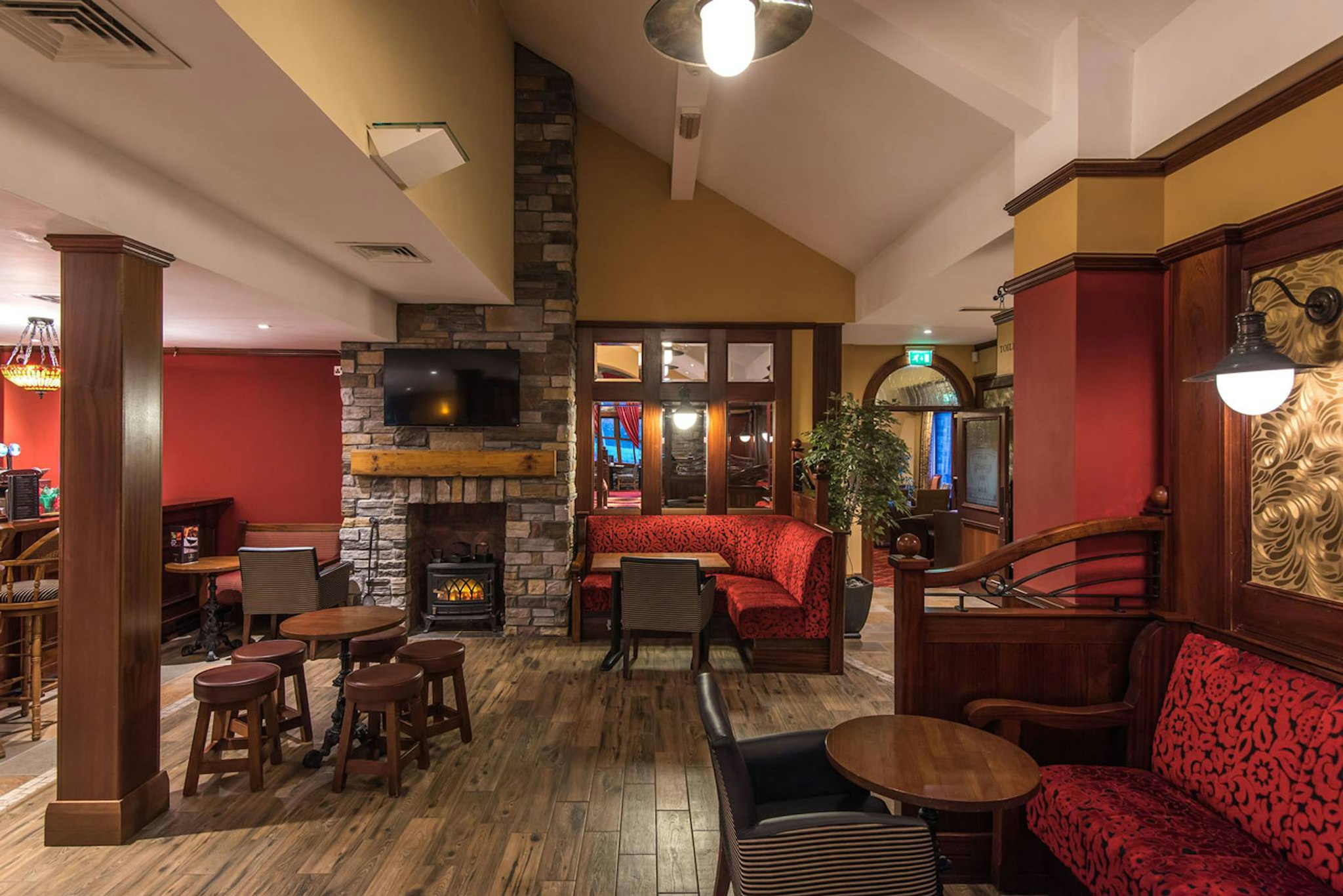 DUNSILLY HOTEL 3/9