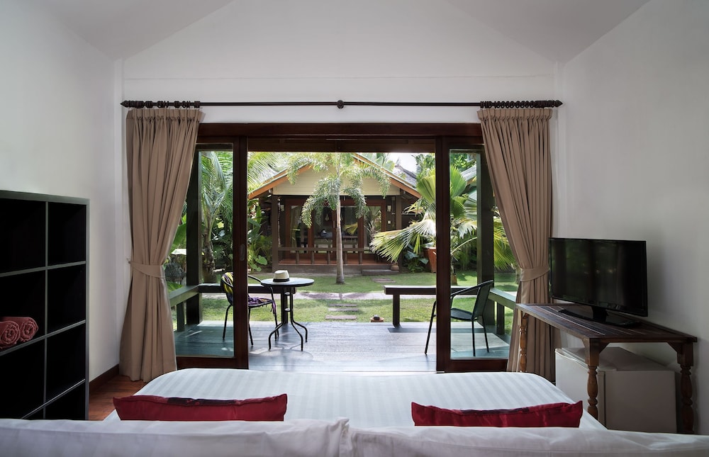 Mali Resort Pattaya Beach Koh Lipe 30/50