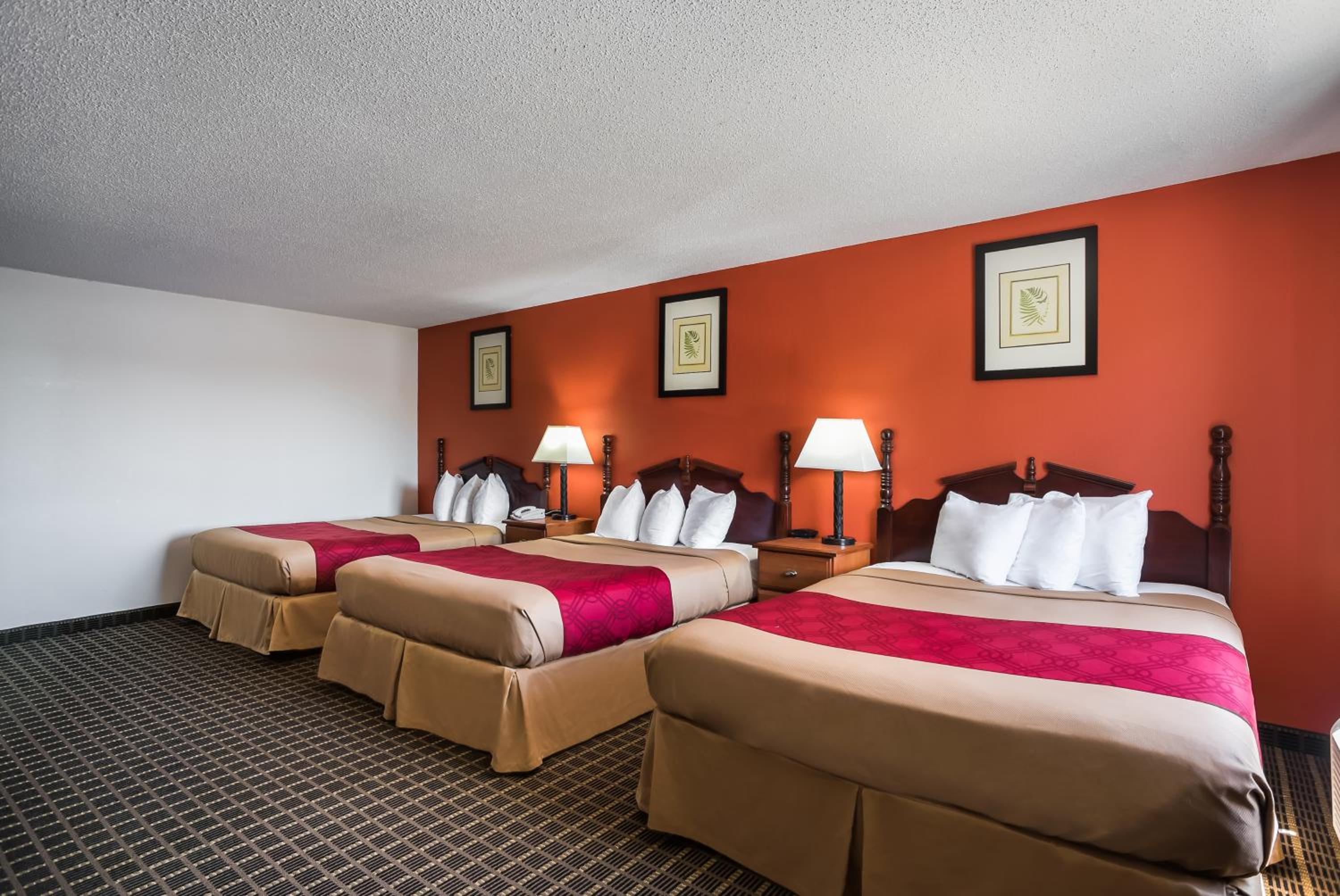 ROOM, 2 QUEEN BEDS