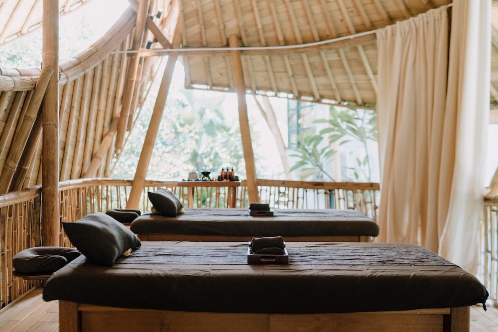 Zin Berawa Villas & Bungalows 32/54