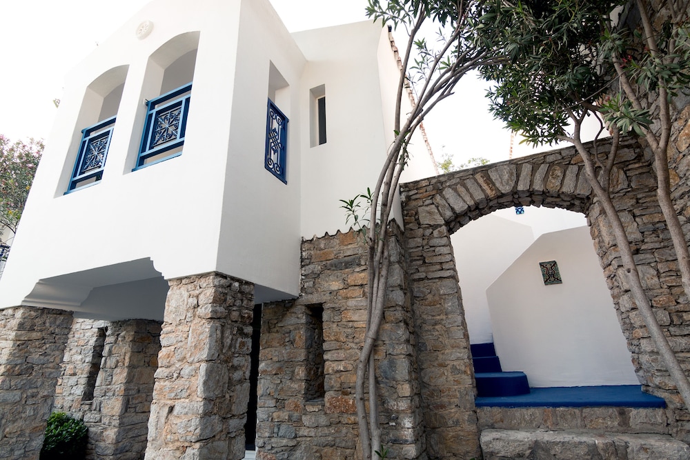 Marphe Hotel Suite and Villas 37/51